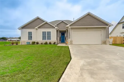 2006 Lynn Street El Campo TX 77437
