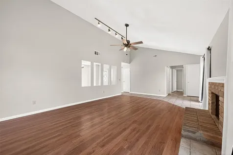3111 E Heatherock Circle Sugar Land TX 77479