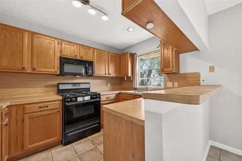 3111 E Heatherock Circle Sugar Land TX 77479