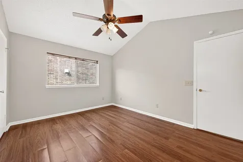 3111 E Heatherock Circle Sugar Land TX 77479