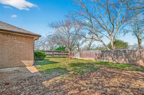 3111 E Heatherock Circle Sugar Land TX 77479