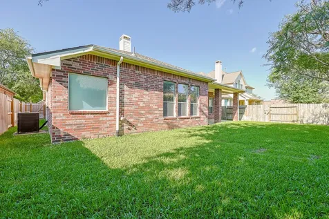 6726 Hawsley Way Sugar Land TX 77479