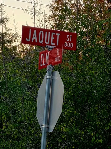 851 Jaquet Drive Bellaire TX 77401