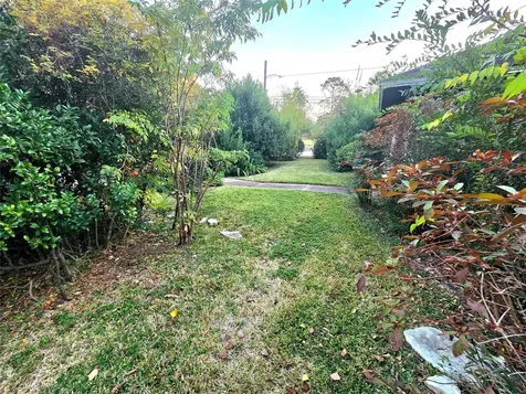 851 Jaquet Drive Bellaire TX 77401