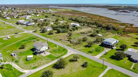 0 Overton Avenue Port Bolivar TX 77650