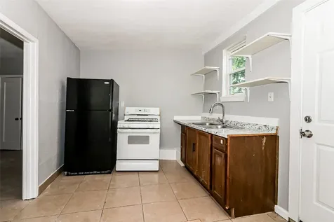 4610 Schroeder Street 2 Houston TX 77011