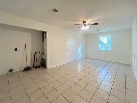 13701 Texarkana Street Houston TX 77015