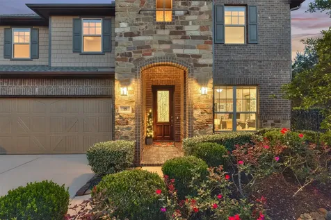 18 Shire Glen Place The Woodlands TX 77354