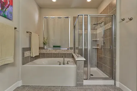 18 Shire Glen Place The Woodlands TX 77354