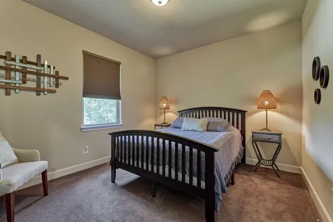 18 Shire Glen Place The Woodlands TX 77354