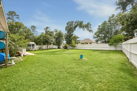4424 Country Club Drive Dickinson TX 77539