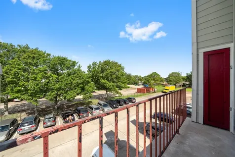 10630 Westbrae Parkway 606 Houston TX 77031