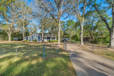 201 Pine Road Coldspring TX 77331