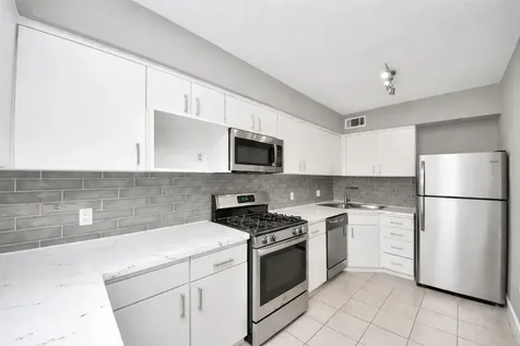 6311 Riverview Way Houston TX 77057
