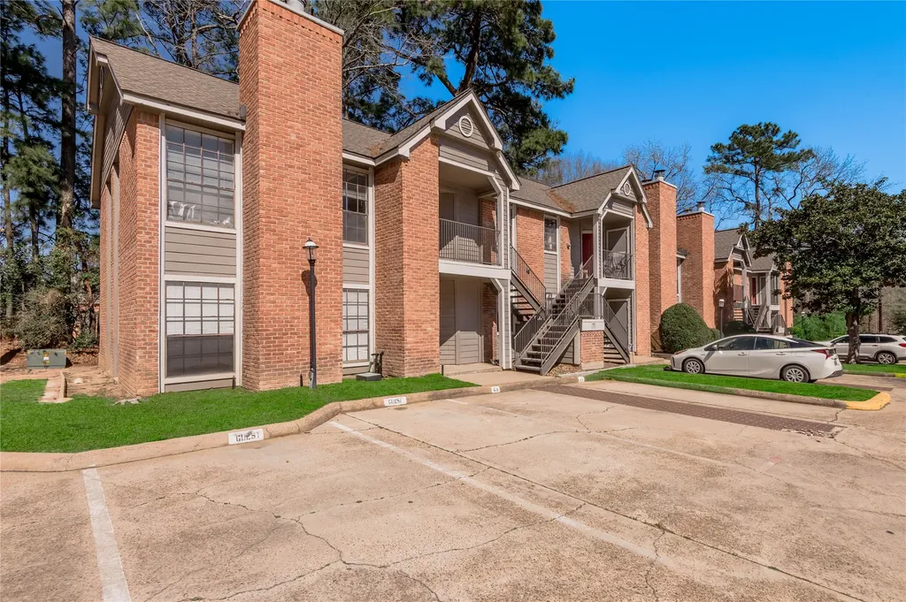2402 Sycamore Ave A5 Huntsville TX 77340