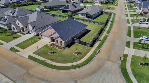 21231 Grey Bloom Avenue Tomball TX 77377