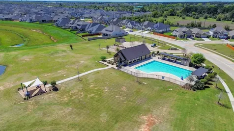 21231 Grey Bloom Avenue Tomball TX 77377