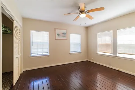 1961 Dryden Road Houston TX 77030