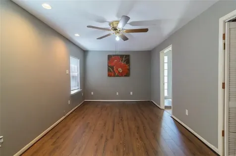 1961 Dryden Road Houston TX 77030