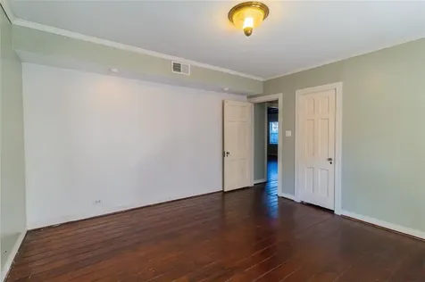 1961 Dryden Road Houston TX 77030