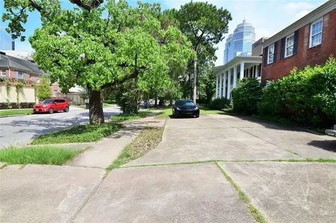 1961 Dryden Road Houston TX 77030