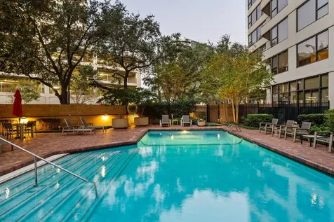 14 Greenway Plaza 10p Houston TX 77046