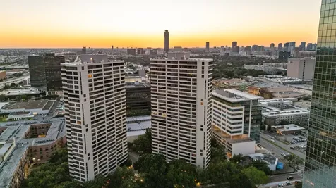 14 Greenway Plaza 10p Houston TX 77046