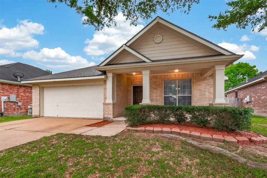 407 Abbey Lane League City TX 77573