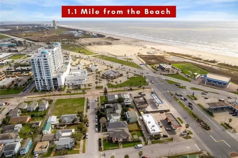 3711 Ball Galveston TX 77550