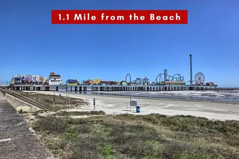 3711 Ball Galveston TX 77550