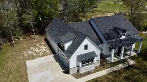16 River Plantation Drive Conroe TX 77302