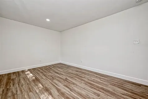 5609 Denmark Street A Houston TX 77028