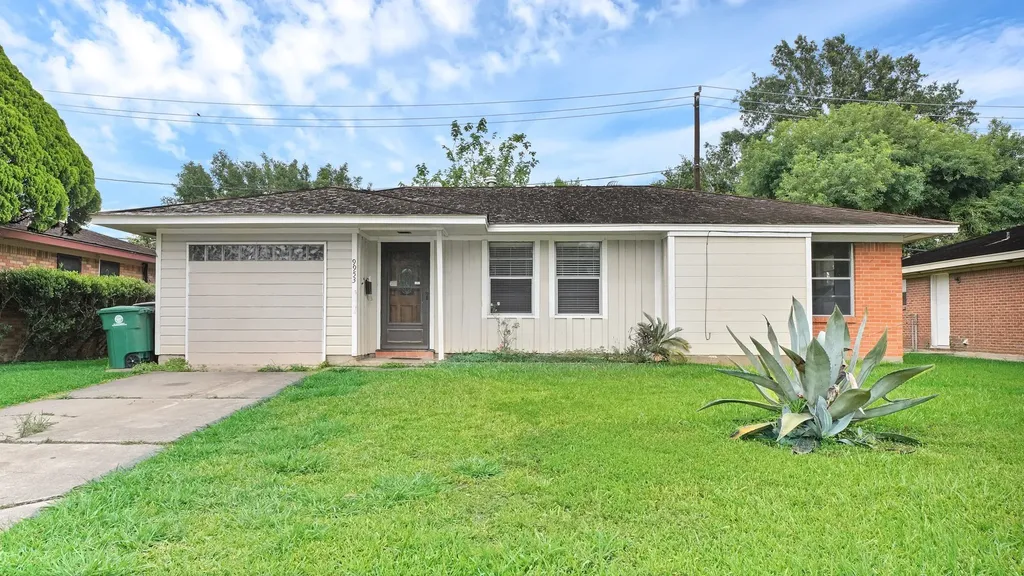 9953 Mango Street Houston TX 77075