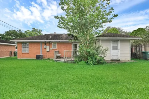 9953 Mango Street Houston TX 77075