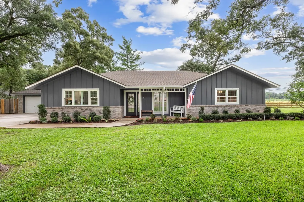 18602 Tanager Lane Tomball TX 77377