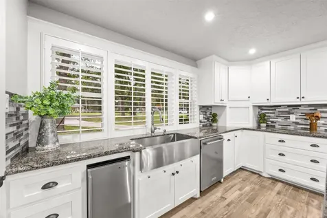 18602 Tanager Lane Tomball TX 77377