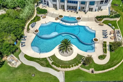 4821 Nasa Parkway 23w Seabrook TX 77586