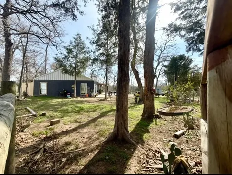 1010 Clay Circle Somerville TX 77879
