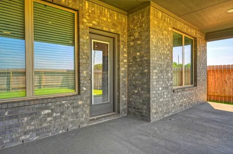 31603 Zoe Point Drive Hockley TX 77447