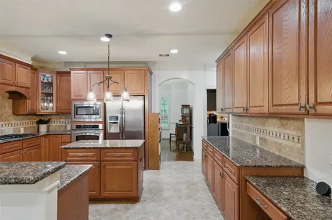 3602 Lindhaven Drive Pearland TX 77584