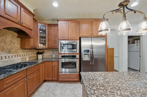 3602 Lindhaven Drive Pearland TX 77584
