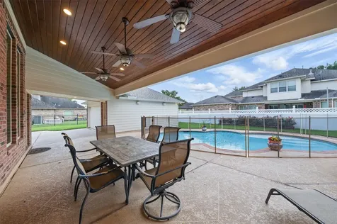 3602 Lindhaven Drive Pearland TX 77584