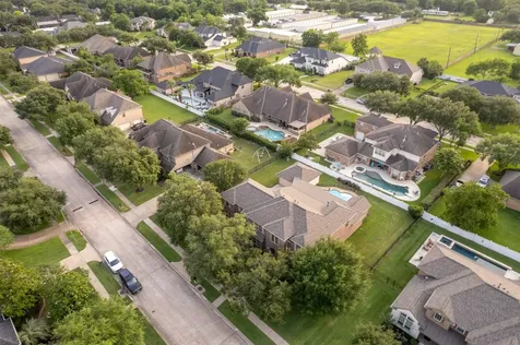 3602 Lindhaven Drive Pearland TX 77584