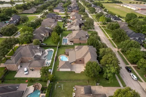 3602 Lindhaven Drive Pearland TX 77584
