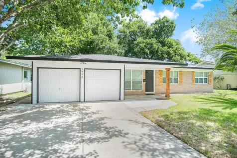 4602 Kinglet Street Houston TX 77035