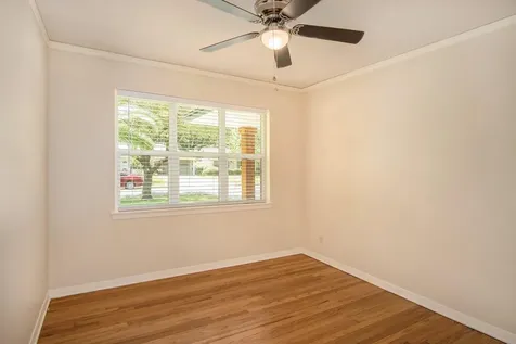 4602 Kinglet Street Houston TX 77035