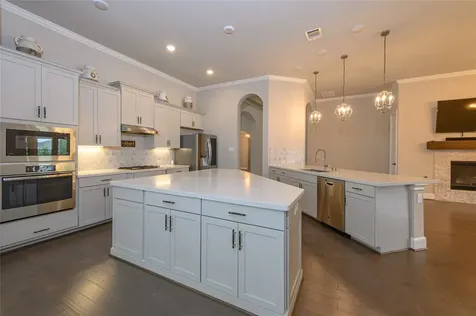 23 Whitbarrow Place Tomball TX 77375