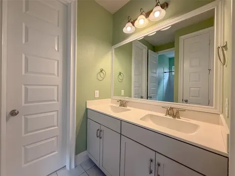 23 Whitbarrow Place Tomball TX 77375