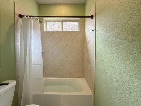 23 Whitbarrow Place Tomball TX 77375