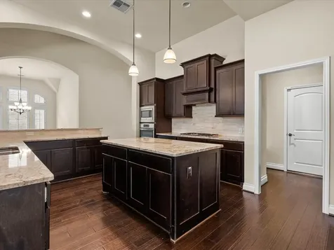2524 Davis Prairie Lane Friendswood TX 77546